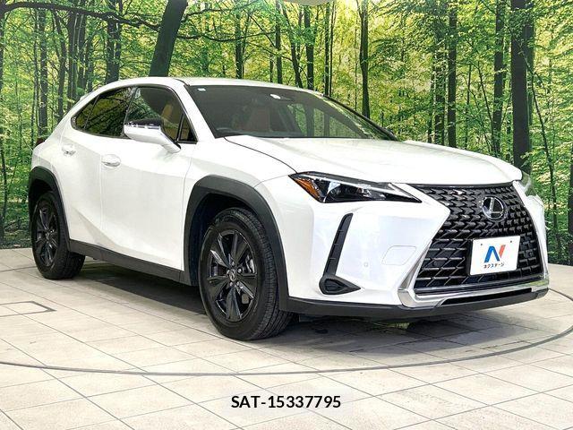 Lexus UX 2024-05 8849623-15