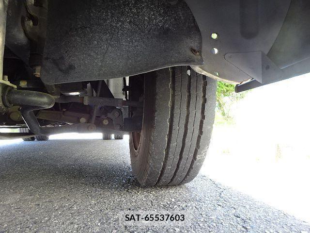 Hino LIESSE 2019-04 1310724-11