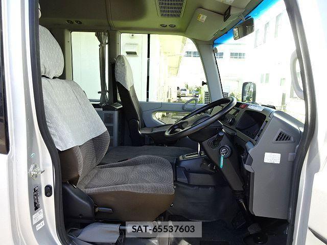Hino LIESSE 2019-04 1310724-18