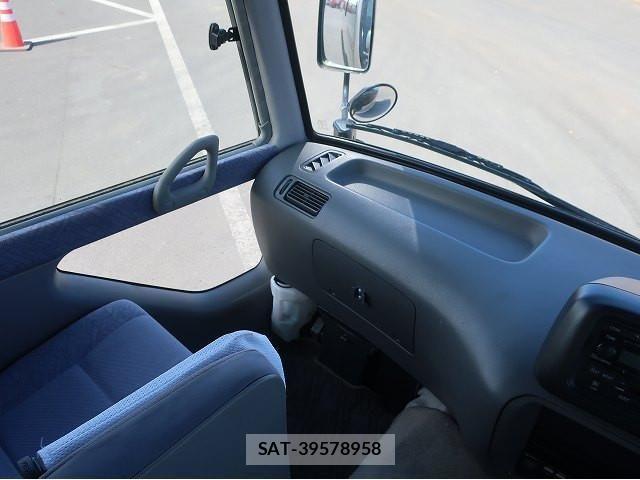 Hino LIESSE 2008-01 5871285-10