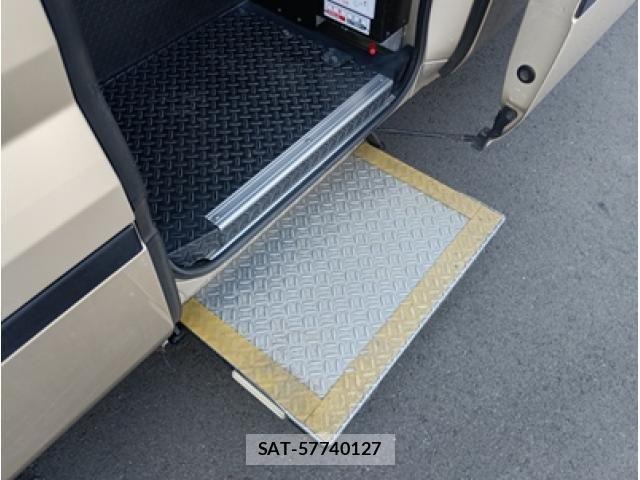 Hino LIESSE 2019-01 6012037-7