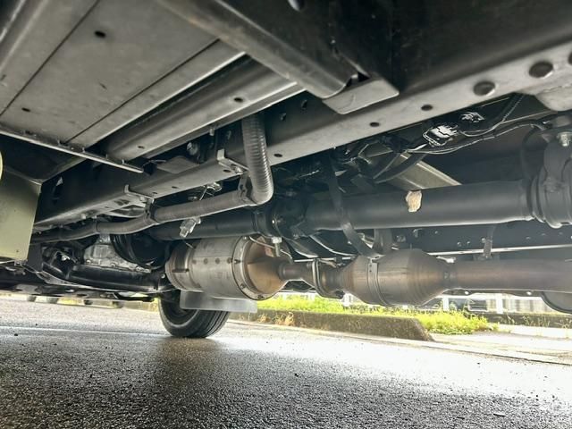 Hino LIESSE 2018-03 7199649-23