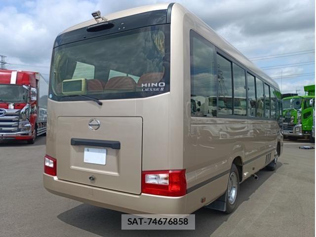 Hino LIESSE 2017-10 7358591-2