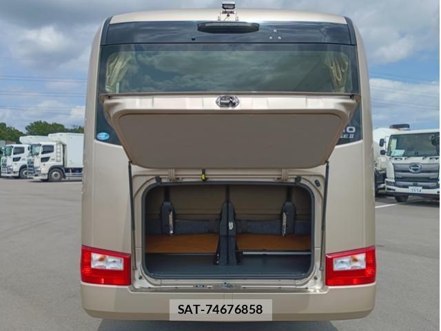 Hino LIESSE 2017-10 7358591-5