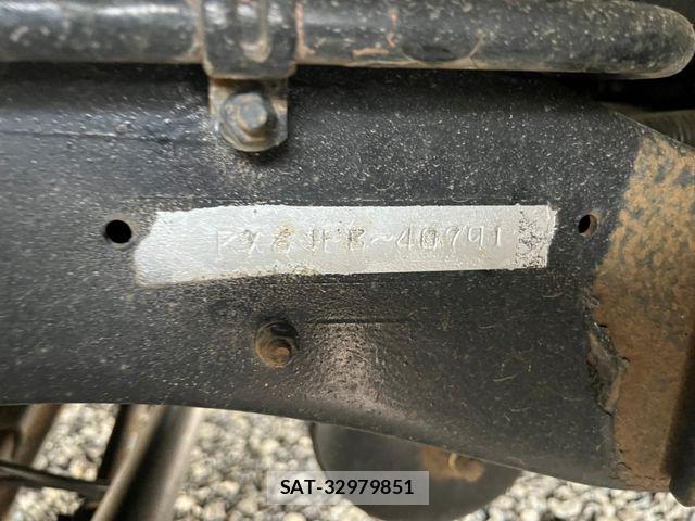 Hino LIESSE 2011-06 7358586-21