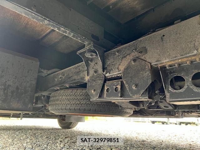 Hino LIESSE 2011-06 7358586-23