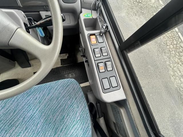Hino LIESSE 1998-05 7606902-11