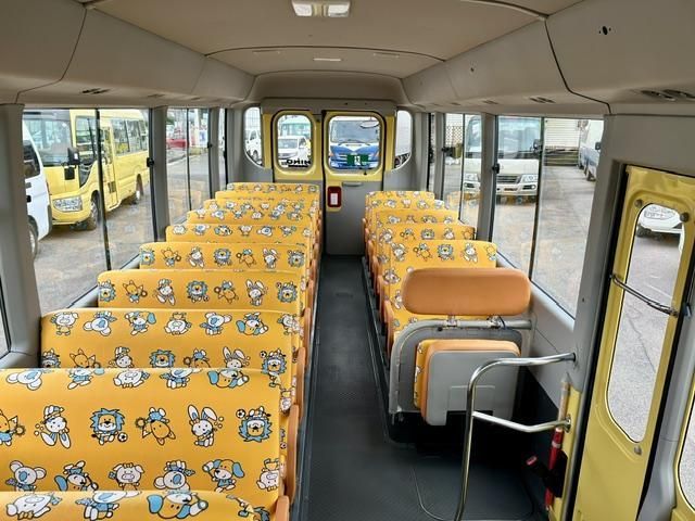 Hino LIESSE 2018-03 7606901-15