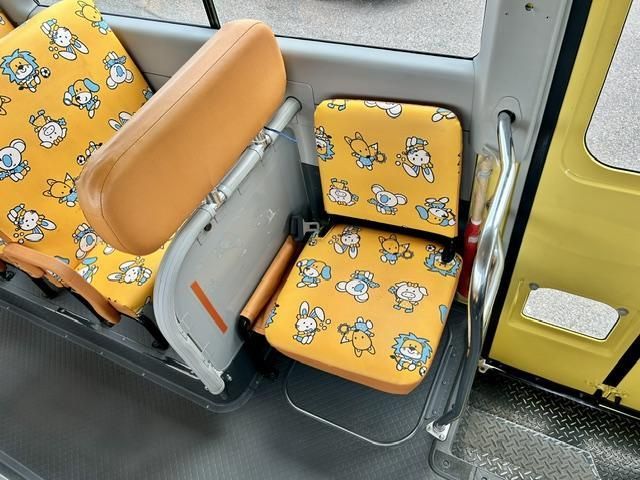 Hino LIESSE 2018-03 7606901-20