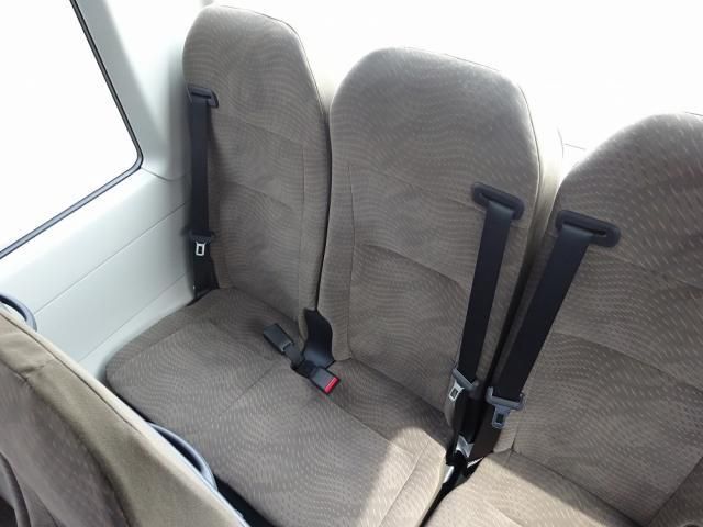Hino LIESSE 2026-05 7606899-19