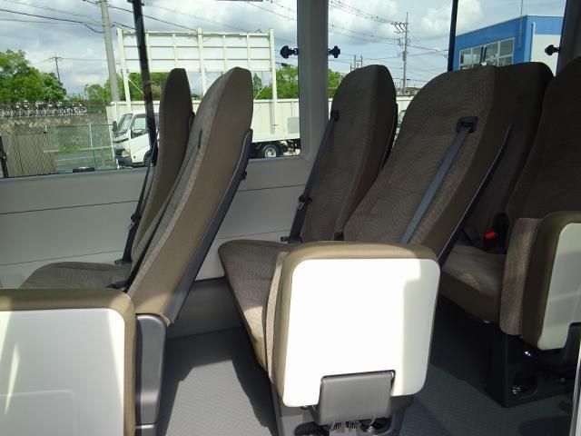 Hino LIESSE 2026-05 7606899-24