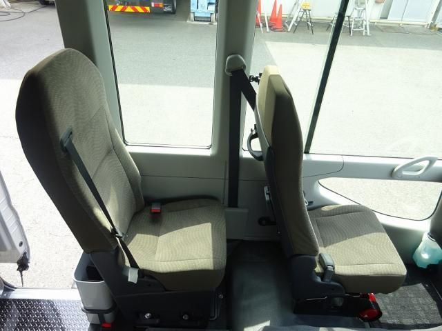 Hino LIESSE 2026-05 7606899-25
