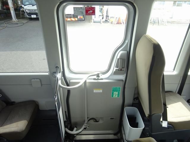 Hino LIESSE 2026-05 7606899-29