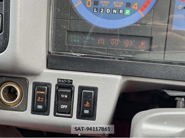 Hino LIESSE 2007-04 8230673-7