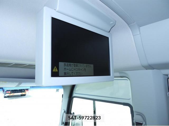 Hino LIESSE 2018-03 8627541-14