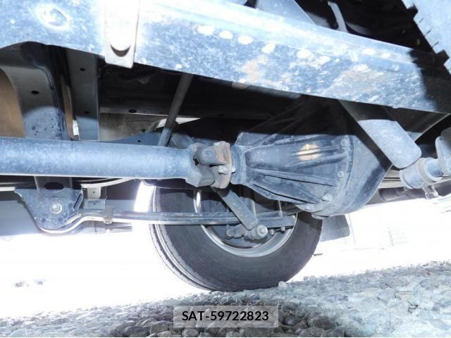 Hino LIESSE 2018-03 8627541-22