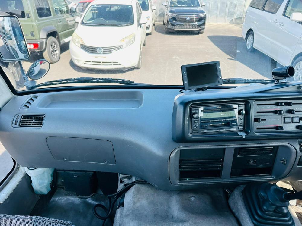 Hino LIESSE II 2008 3940500-15