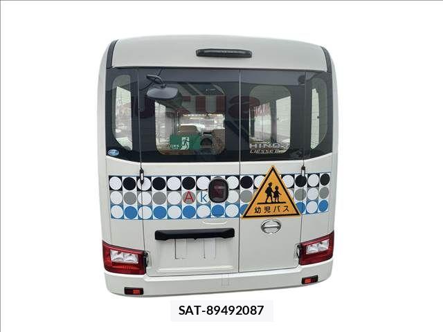 Hino LIESSE 2019-03 902135-3