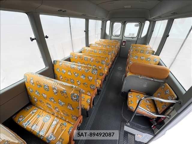Hino LIESSE 2019-03 902135-8