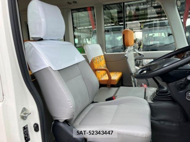Hino LIESSE 2017-05 1197861-17