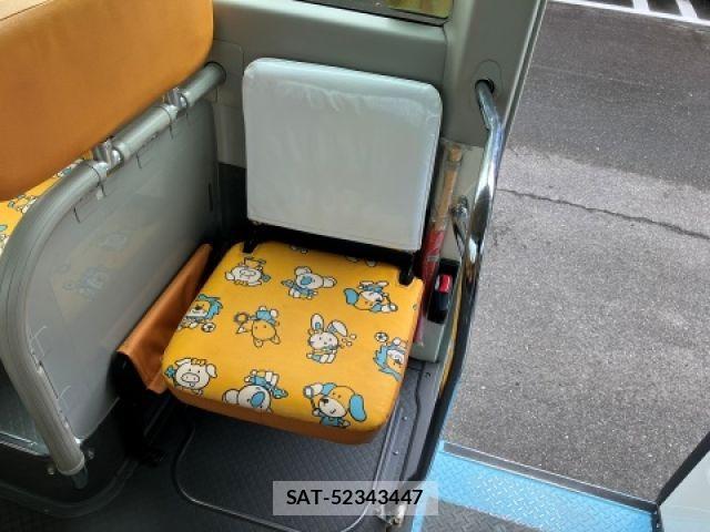 Hino LIESSE 2017-05 1197861-22