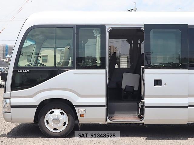 Hino LIESSE 2019-04 1228598-10