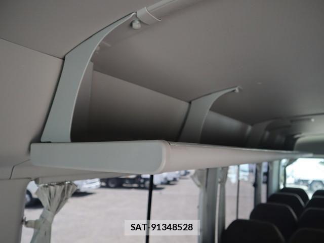 Hino LIESSE 2019-04 1228598-14
