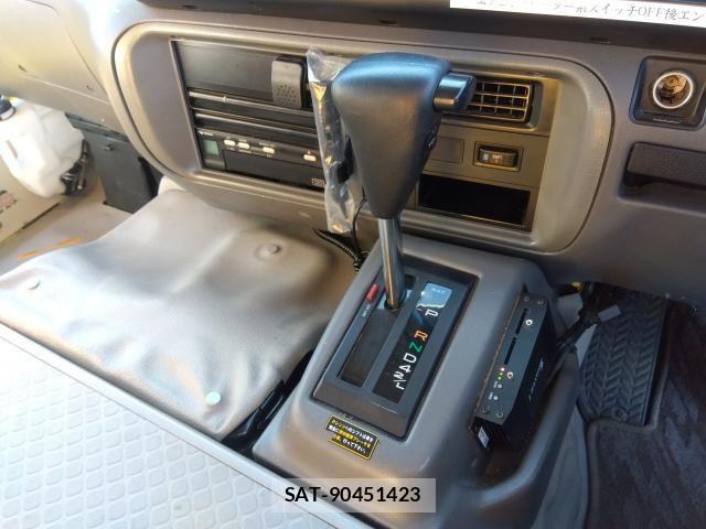 Hino LIESSE 2015-03 2002414-7