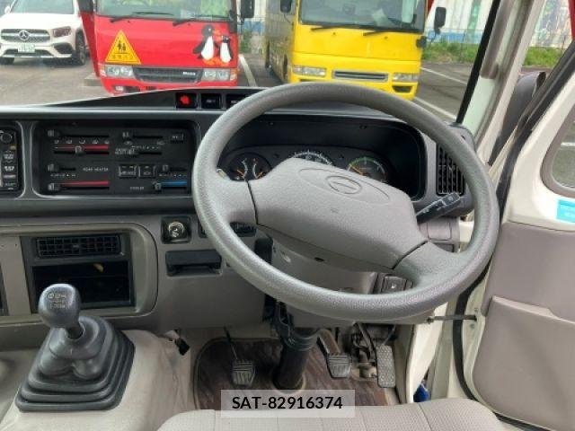 Hino LIESSE 2014-03 6245321-14