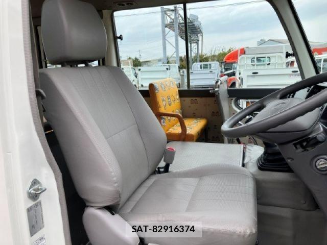 Hino LIESSE 2014-03 6245321-20