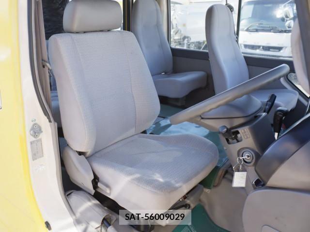 Hino LIESSE 2004-01 6791203-14