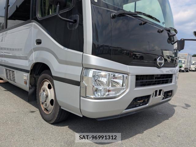 Hino LIESSE 2018-01 8230678-24