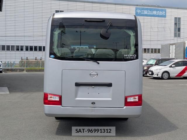 Hino LIESSE 2018-01 8230678-6