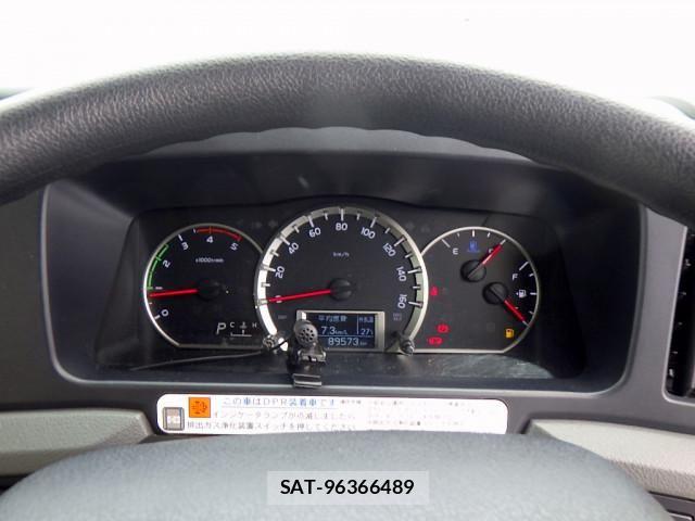 Hino LIESSE 2021-03 8230680-13