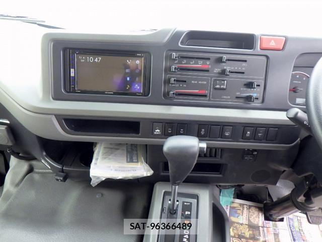 Hino LIESSE 2021-03 8230680-15