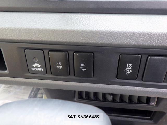 Hino LIESSE 2021-03 8230680-19