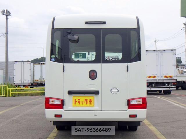 Hino LIESSE 2021-03 8230680-4