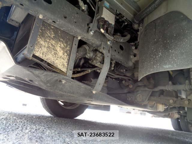 Hino LIESSE 2016-03 8366796-21