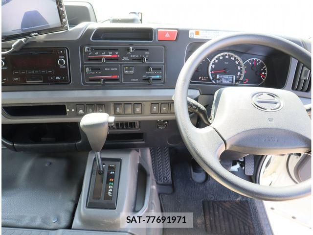 Hino LIESSE 2020-03 8743550-17