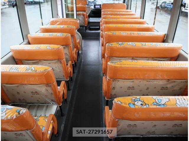 Hino LIESSE 2017-04 8880582-11