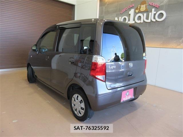 Honda LIFE 2012-09 1316923-5