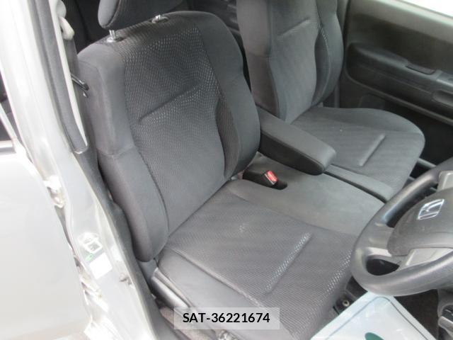 Honda LIFE 2011-04 6012040-9