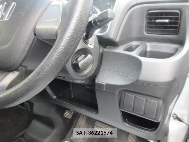 Honda LIFE 2011-04 6012040-17