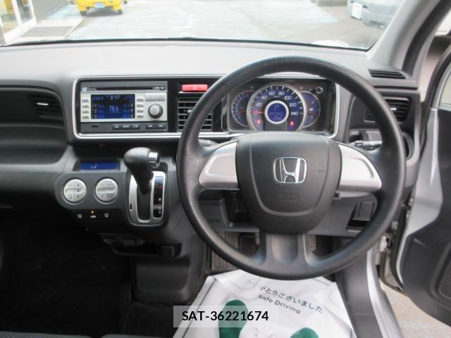 Honda LIFE 2011-04 6012040-1