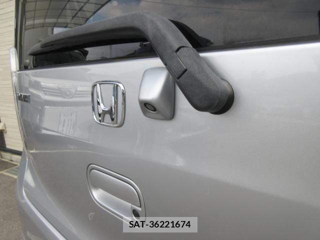 Honda LIFE 2011-04 6012040-19