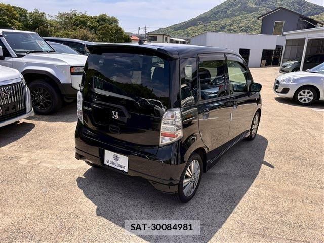 Honda LIFE 2013-04 6716575-12