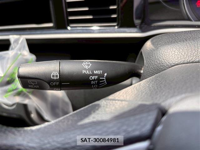 Honda LIFE 2013-04 6716575-20
