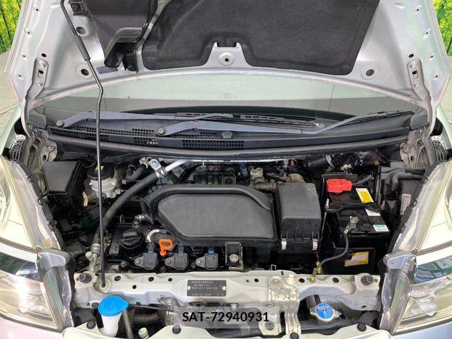 Honda LIFE 2011-11 7221204-17