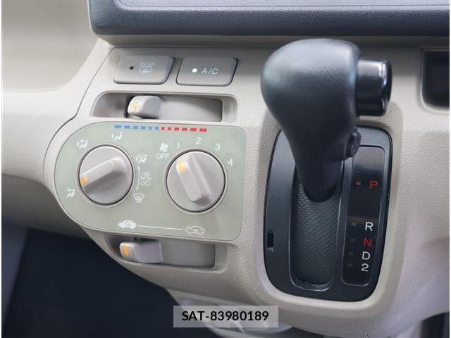Honda LIFE 2013-03 7221210-7