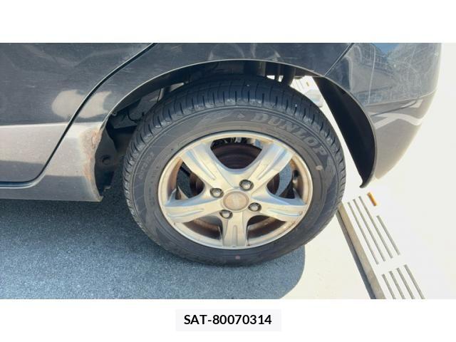 Honda LIFE 2012-03 7251399-2